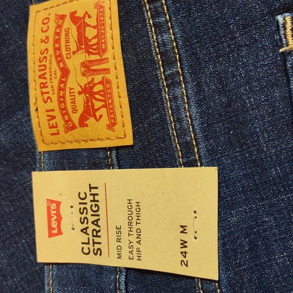 NWT Levi's 24W Classic Straight Jeans - Picture 15 of 16